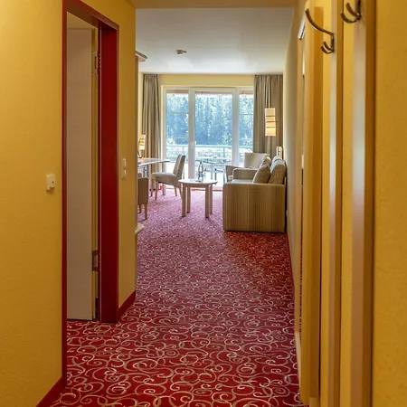 Waldhaus Am 3*
