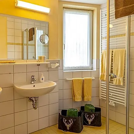 Waldhaus Am 3*